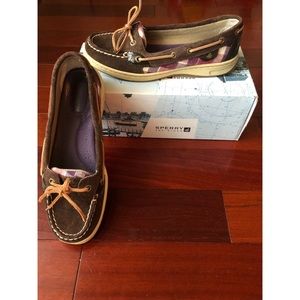 Sperry Angelfish Dark Brown Suede Shoes! 🐠
